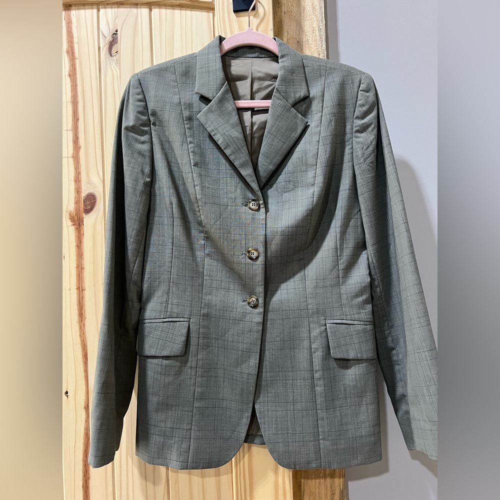The Tailored Sportsman Classic Green Blazer